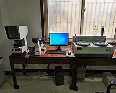 Metallographic analysis equipment
